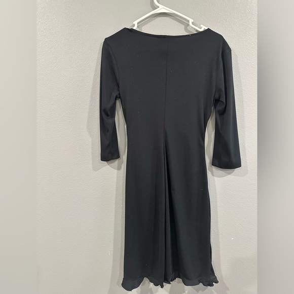 COPY - CITY
TRIANGLES
Black gathered wrap dress size M - Picture 3 of 4